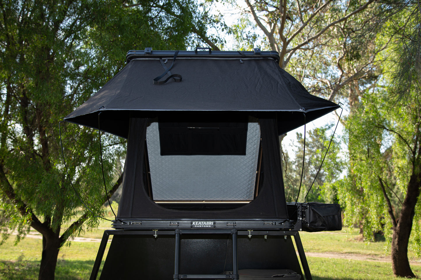 1.4 Rooftop tent