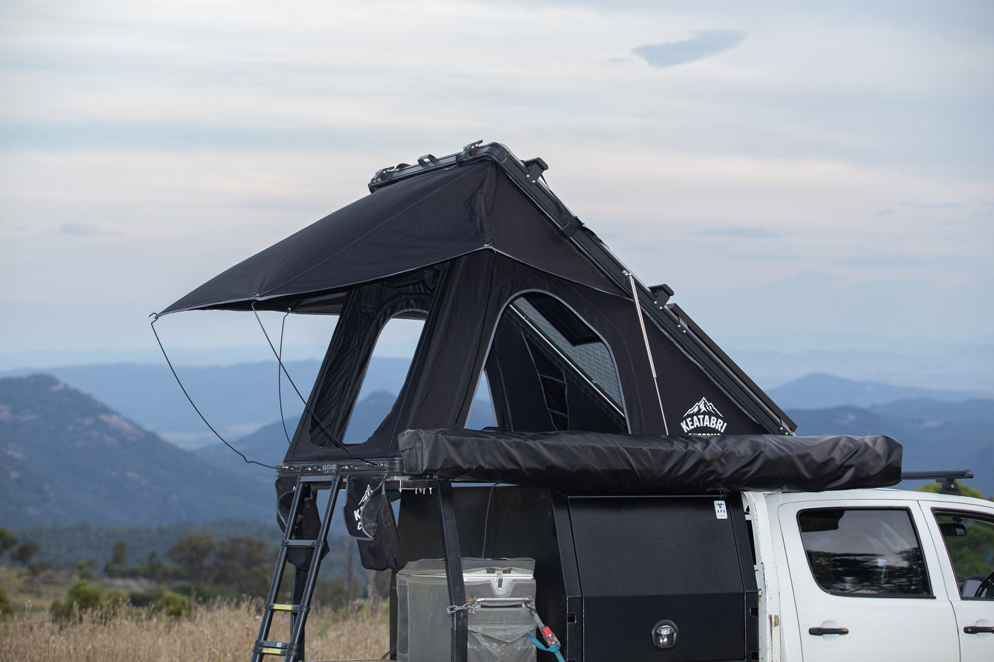 1.4 Rooftop tent